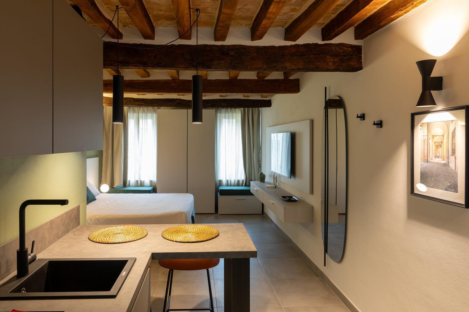 Palais Bernadette Aparthotel Parma Exterior photo